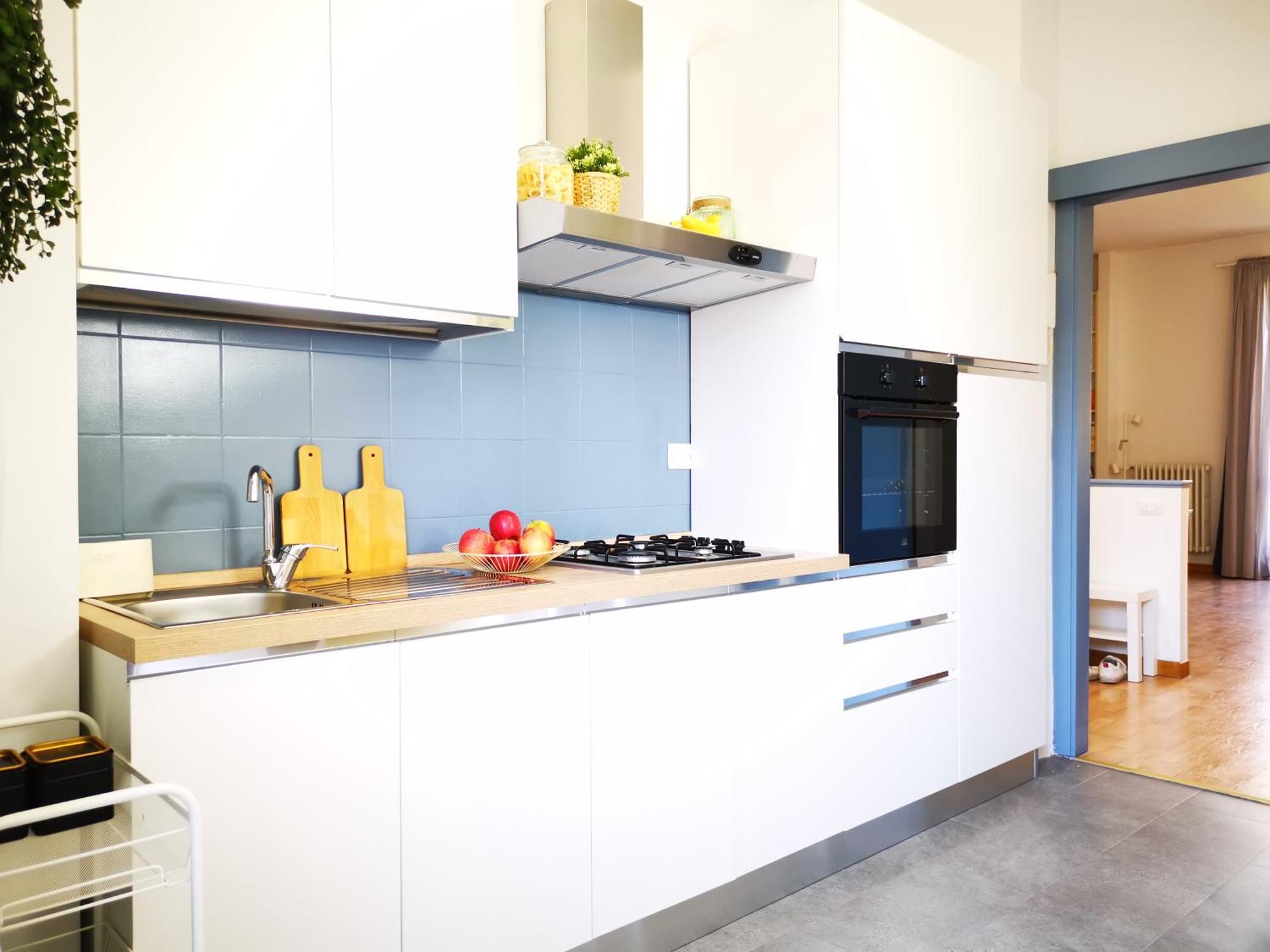 Spacious Apartment 50 Meters From The Metro ميلان المظهر الخارجي الصورة